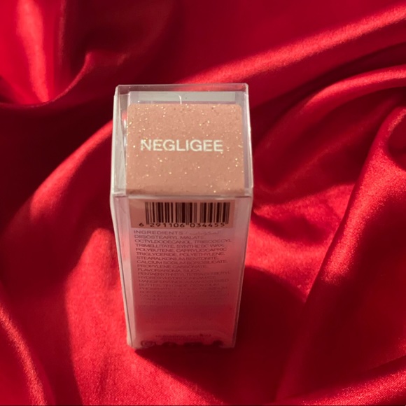 HUDA Beauty Diamond Balm Lip Balm in Negligee - Picture 4 of 4